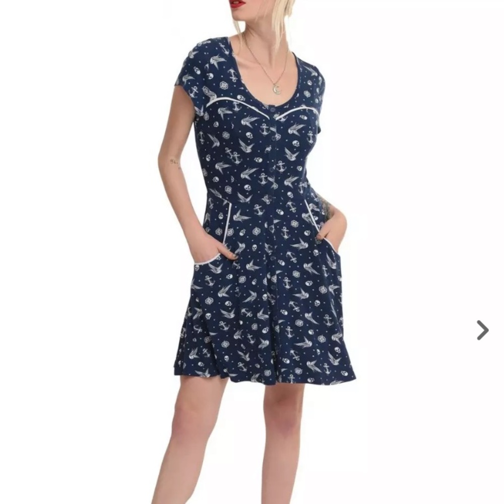 ✨hot topic navy nautical dress✨